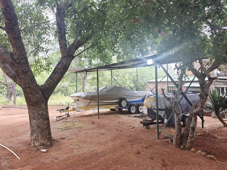 8 Bedroom Property for Sale in Naboomfontein AH Limpopo