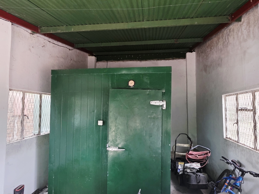 8 Bedroom Property for Sale in Naboomfontein AH Limpopo