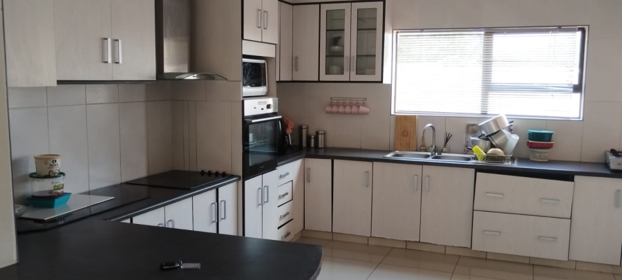 4 Bedroom Property for Sale in Lephalale Limpopo