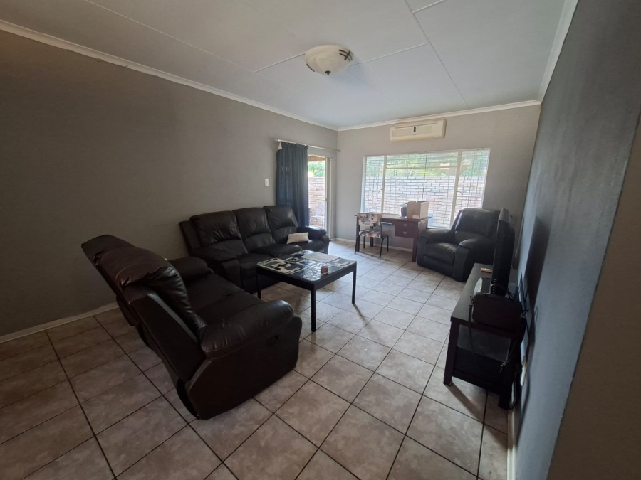 To Let 3 Bedroom Property for Rent in Onverwacht Limpopo