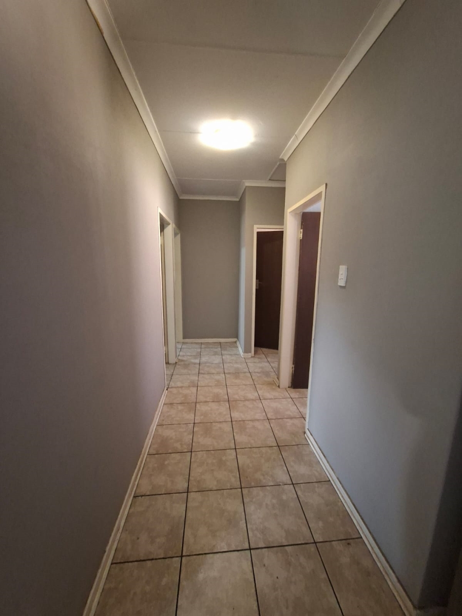 To Let 3 Bedroom Property for Rent in Onverwacht Limpopo