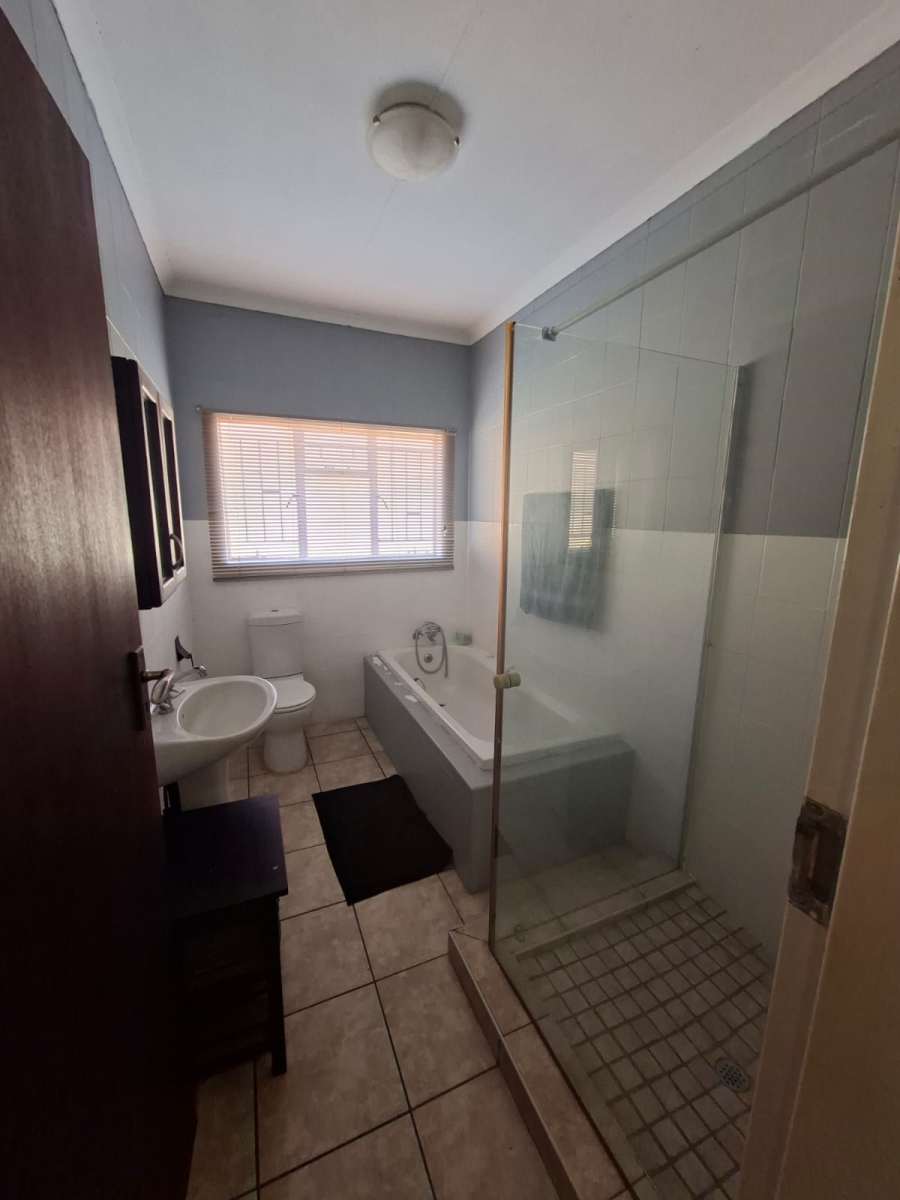 To Let 3 Bedroom Property for Rent in Onverwacht Limpopo