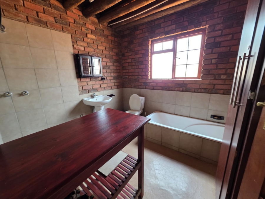4 Bedroom Property for Sale in Tom Burke Limpopo