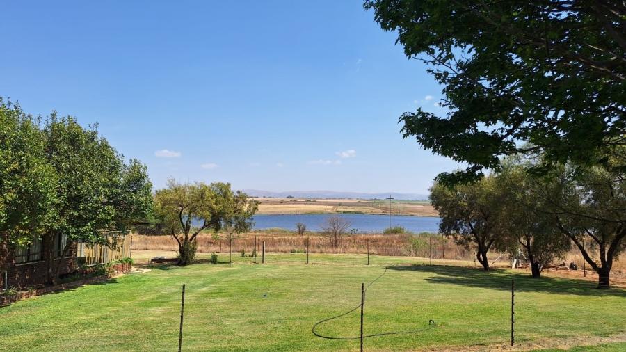 4 Bedroom Property for Sale in Alma Limpopo