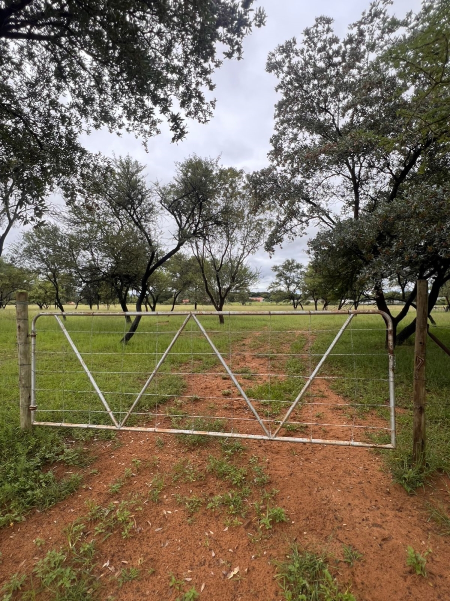 6 Bedroom Property for Sale in Planknek A H Limpopo