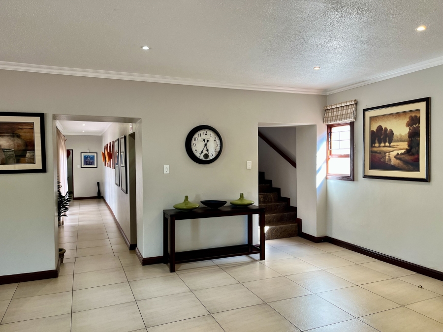 7 Bedroom Property for Sale in Zebula Golf Estate Limpopo