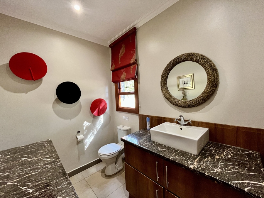 7 Bedroom Property for Sale in Zebula Golf Estate Limpopo