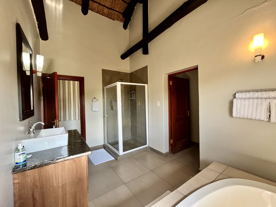 7 Bedroom Property for Sale in Zebula Golf Estate Limpopo