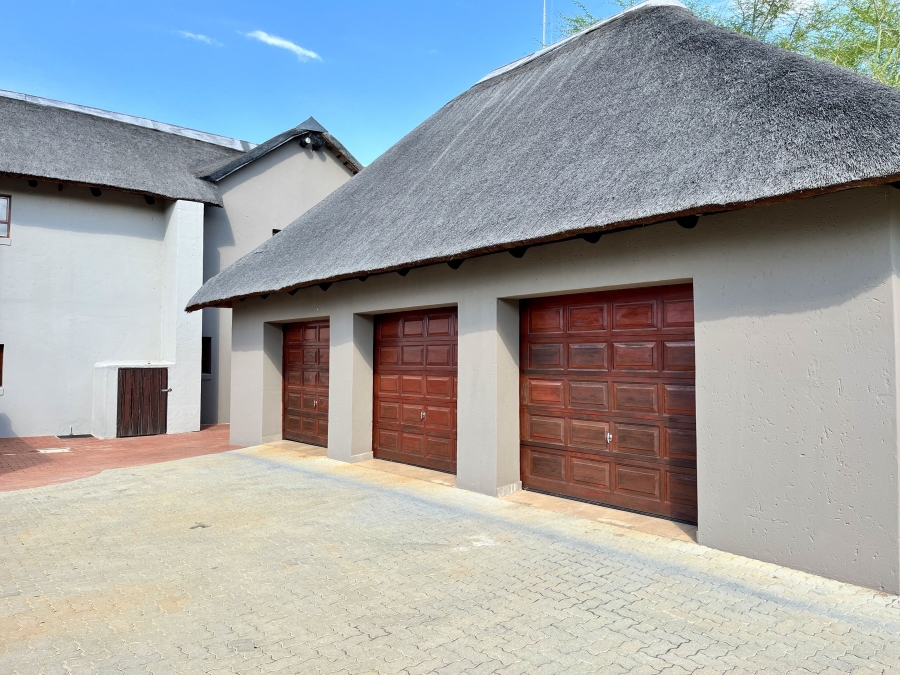 7 Bedroom Property for Sale in Zebula Golf Estate Limpopo