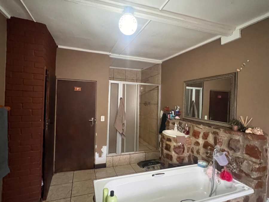4 Bedroom Property for Sale in Mokopane Rural Limpopo
