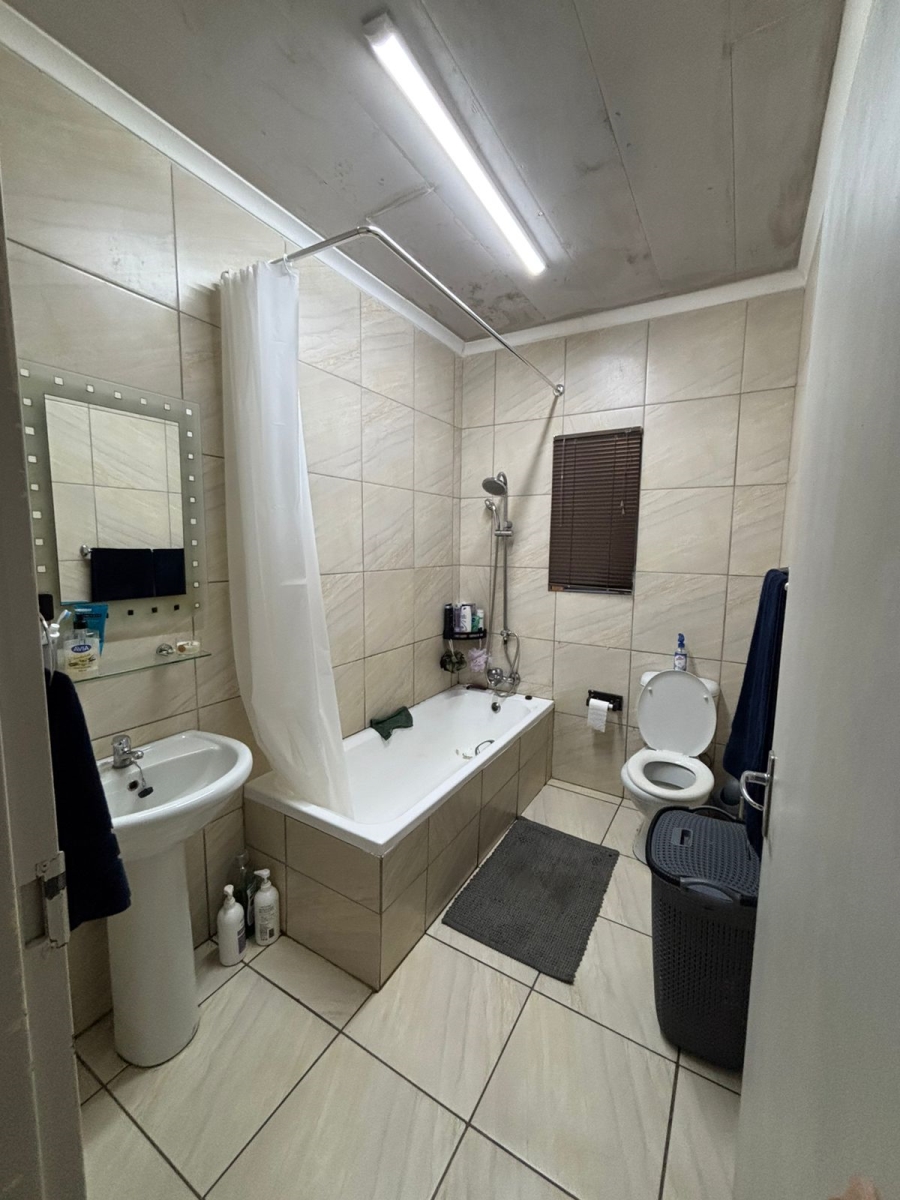 2 Bedroom Property for Sale in Bendor Limpopo