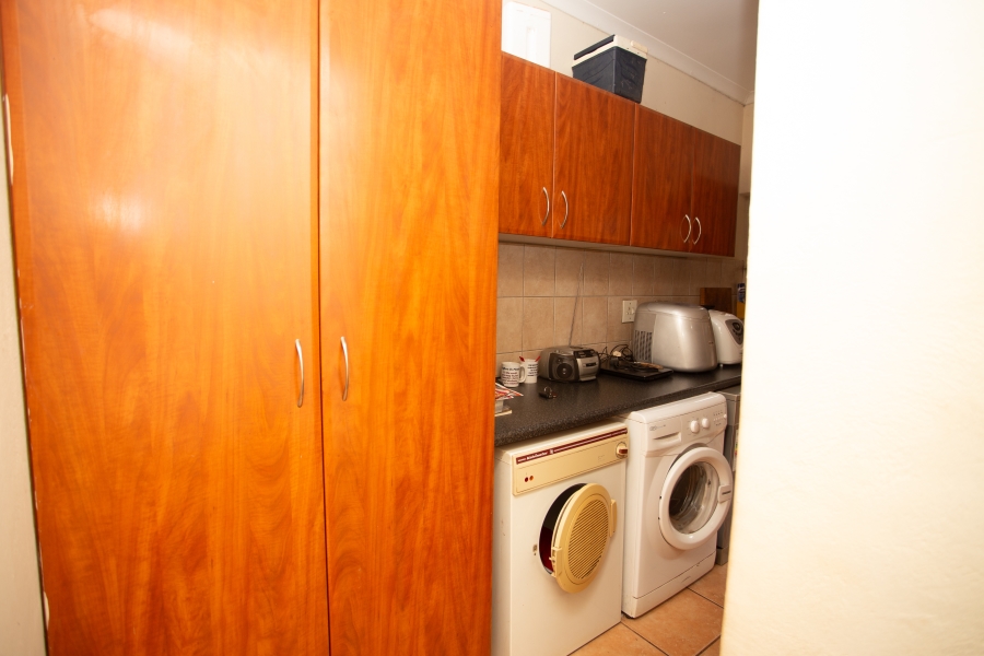 4 Bedroom Property for Sale in Chroompark Limpopo