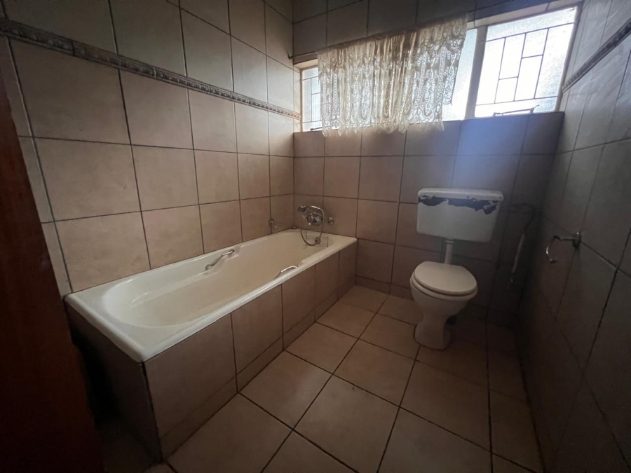 4 Bedroom Property for Sale in Chroompark Limpopo