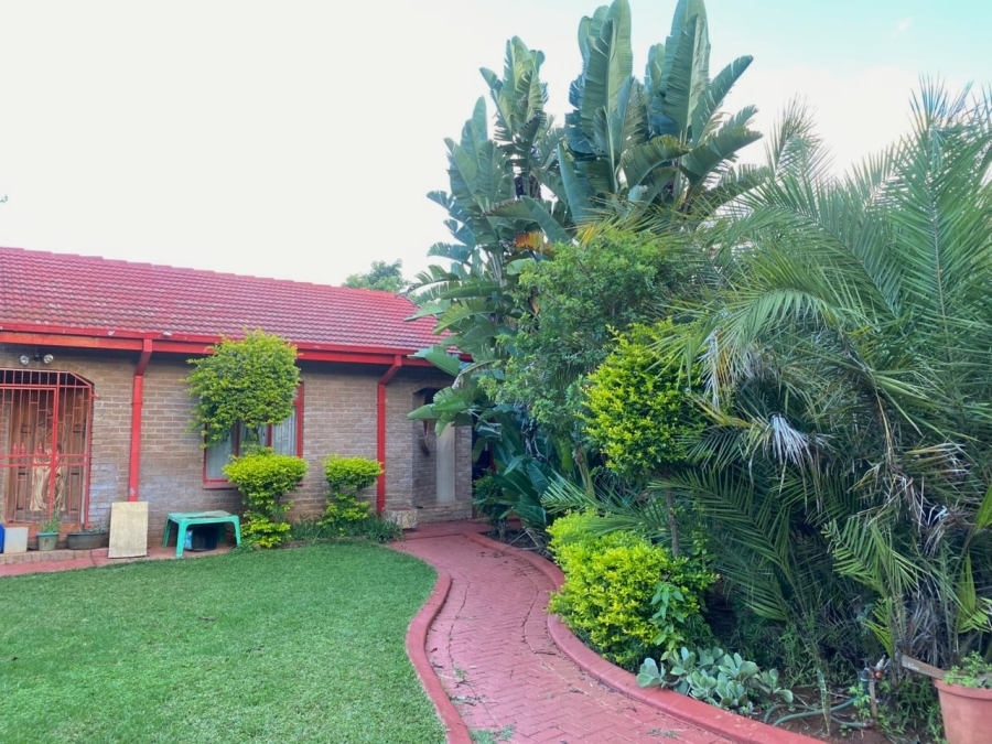3 Bedroom Property for Sale in Flora Park Limpopo