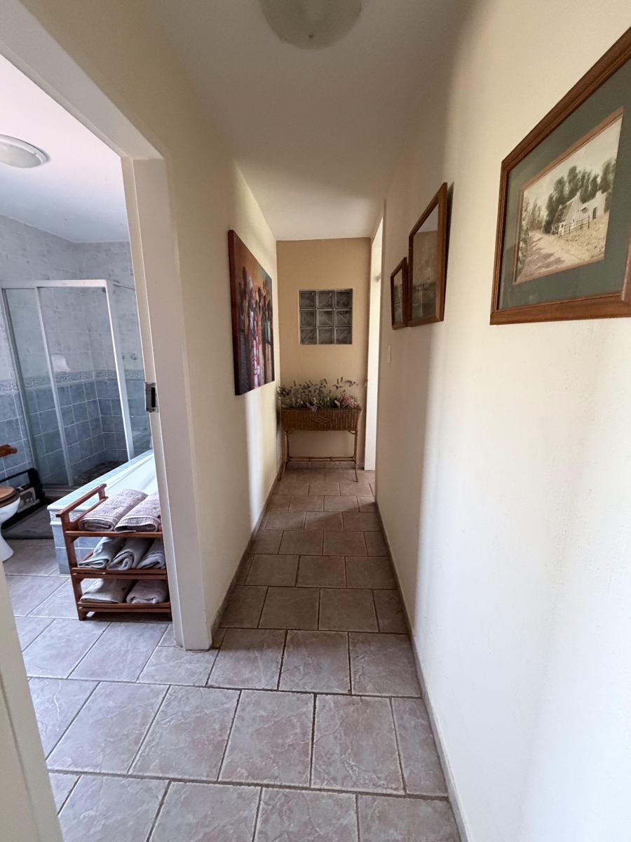 5 Bedroom Property for Sale in Rooiberg Limpopo