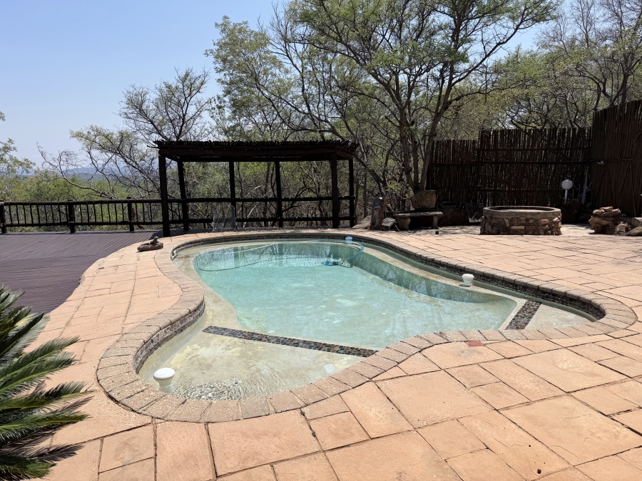 5 Bedroom Property for Sale in Rooiberg Limpopo
