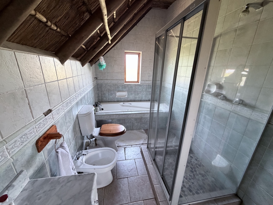 5 Bedroom Property for Sale in Rooiberg Limpopo