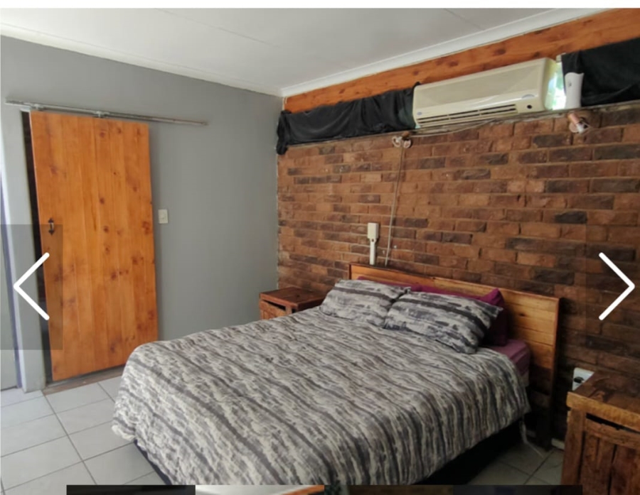 5 Bedroom Property for Sale in Trim Park Limpopo