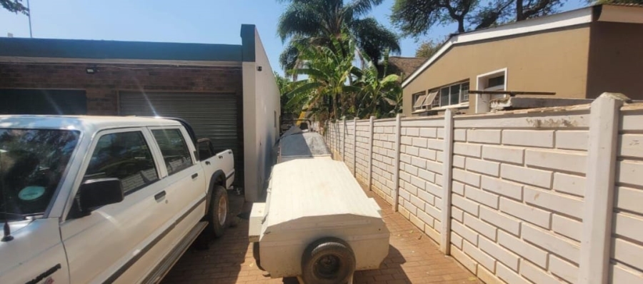5 Bedroom Property for Sale in Trim Park Limpopo