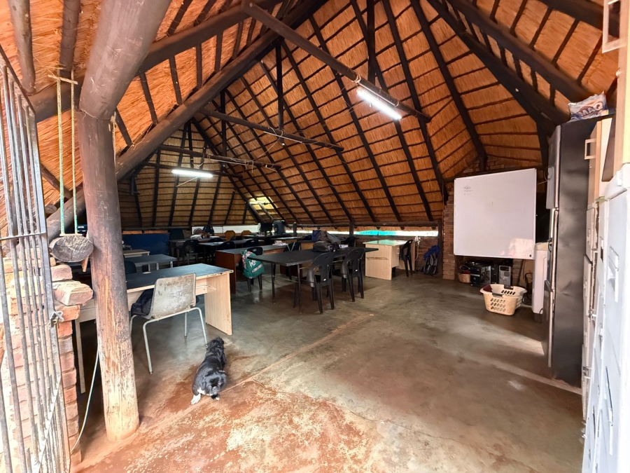 5 Bedroom Property for Sale in Trim Park Limpopo