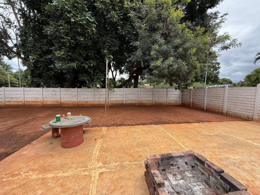 5 Bedroom Property for Sale in Trim Park Limpopo