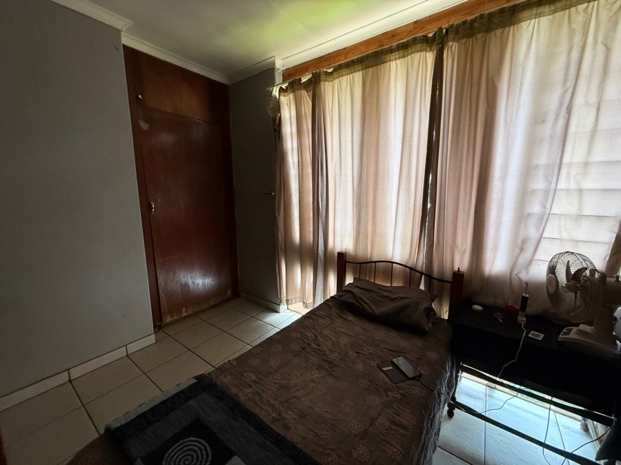 5 Bedroom Property for Sale in Trim Park Limpopo