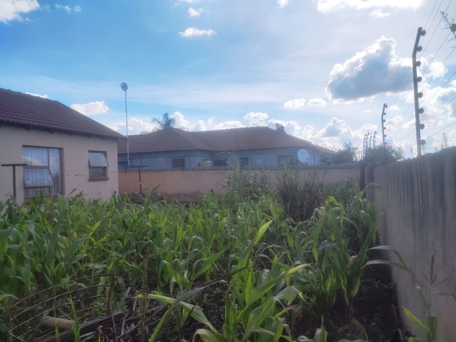 3 Bedroom Property for Sale in Mahlasedi Park Limpopo