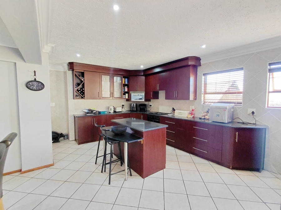 3 Bedroom Property for Sale in Bendor Limpopo