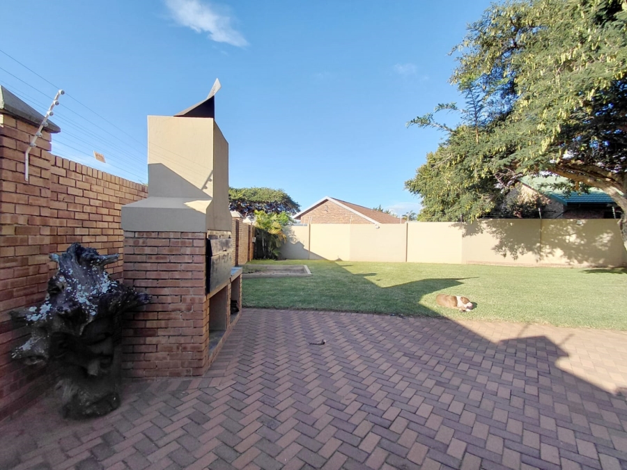 3 Bedroom Property for Sale in Bendor Limpopo