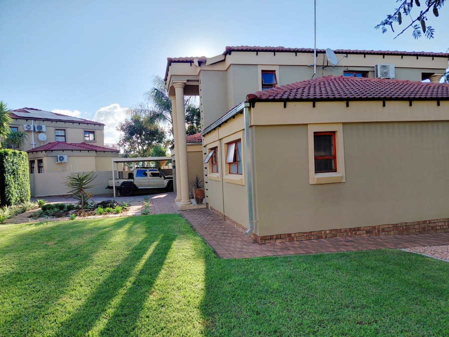 3 Bedroom Property for Sale in Bendor Limpopo