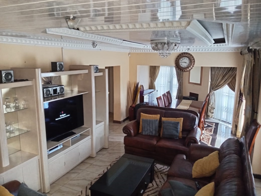 4 Bedroom Property for Sale in Mahlako-A-Phahla Gardens Limpopo