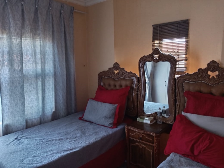 4 Bedroom Property for Sale in Mahlako-A-Phahla Gardens Limpopo