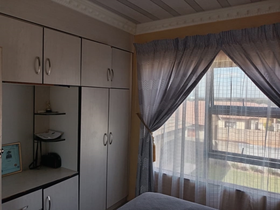 4 Bedroom Property for Sale in Mahlako-A-Phahla Gardens Limpopo