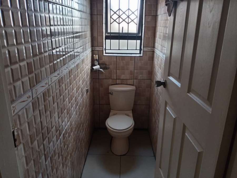 4 Bedroom Property for Sale in Mahlako-A-Phahla Gardens Limpopo