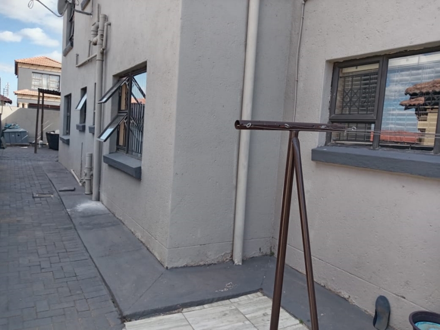 4 Bedroom Property for Sale in Mahlako-A-Phahla Gardens Limpopo