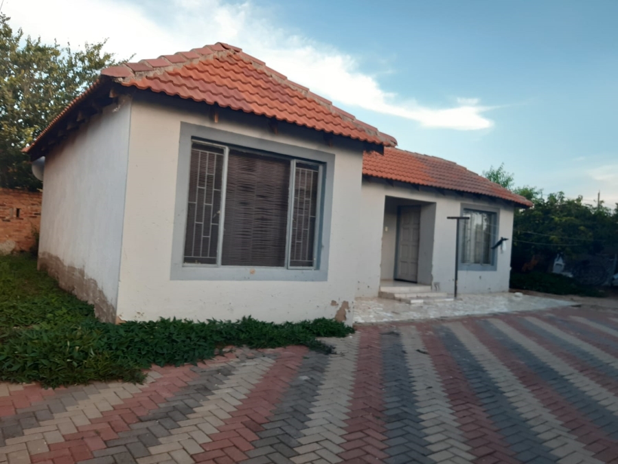 3 Bedroom Property for Sale in Flora Park Limpopo