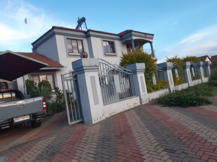 3 Bedroom Property for Sale in Flora Park Limpopo
