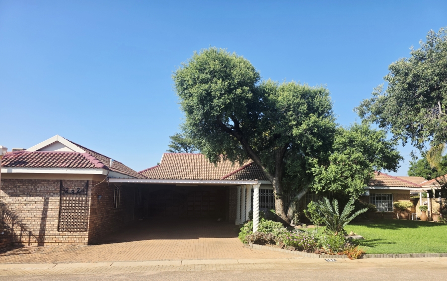 4 Bedroom Property for Sale in Mookgopong Limpopo