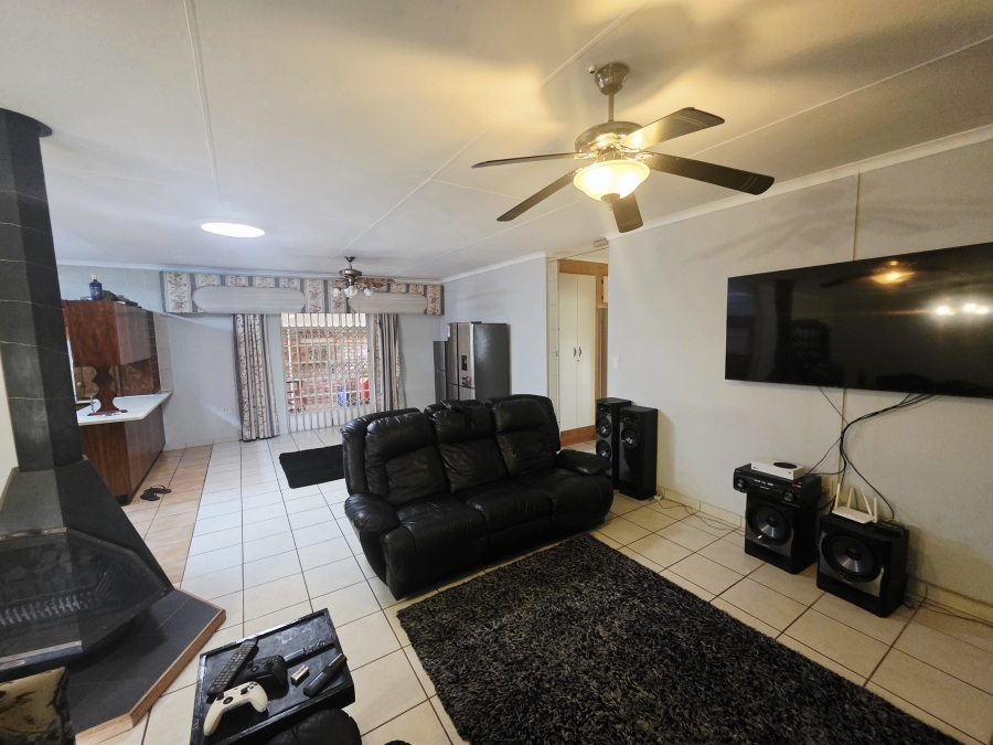 4 Bedroom Property for Sale in Mookgopong Limpopo