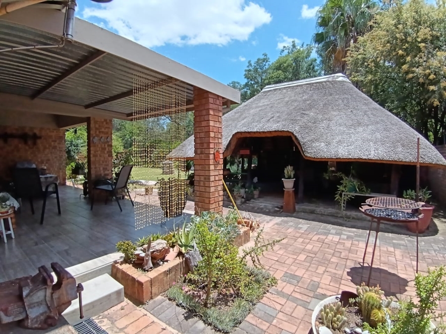 3 Bedroom Property for Sale in Mookgopong Limpopo