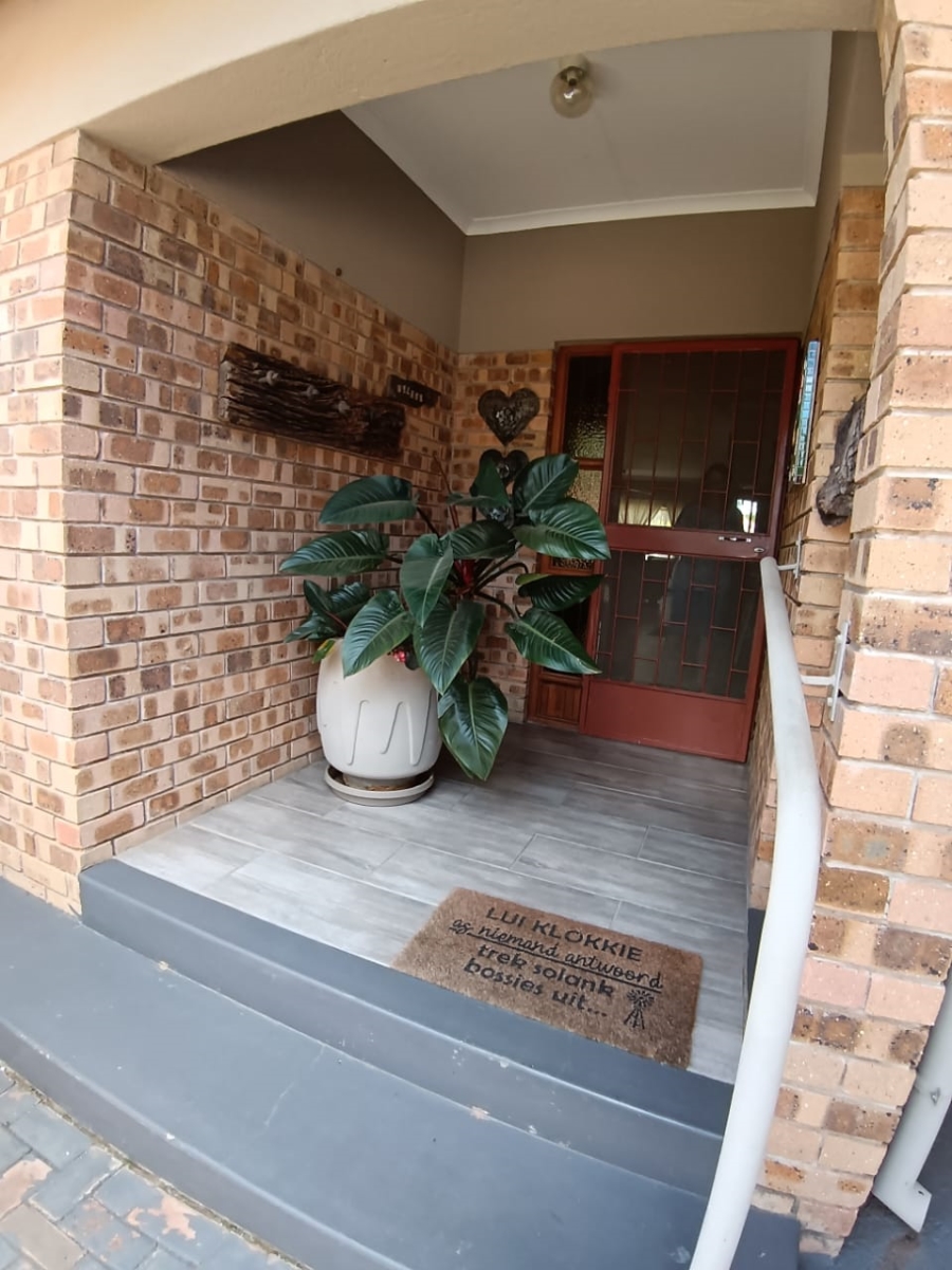 3 Bedroom Property for Sale in Mookgopong Limpopo