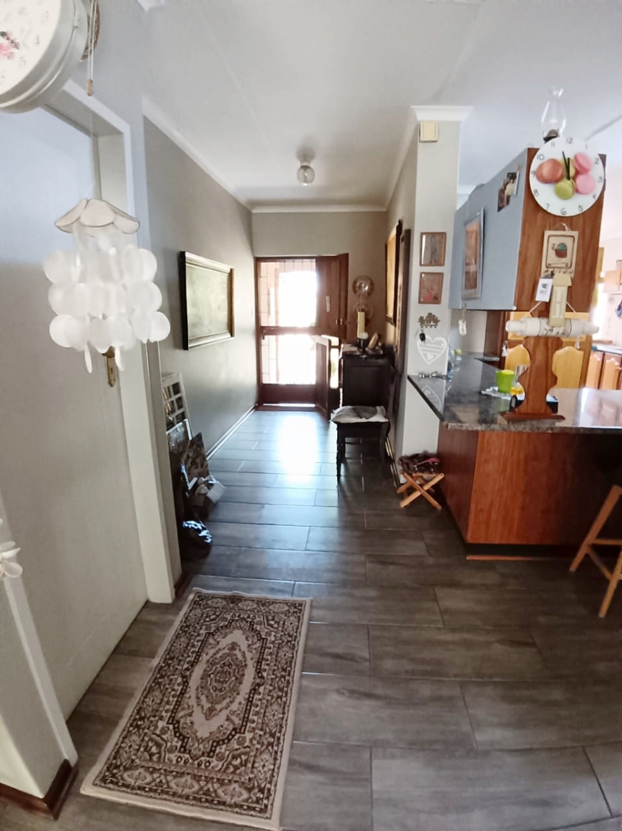 3 Bedroom Property for Sale in Mookgopong Limpopo