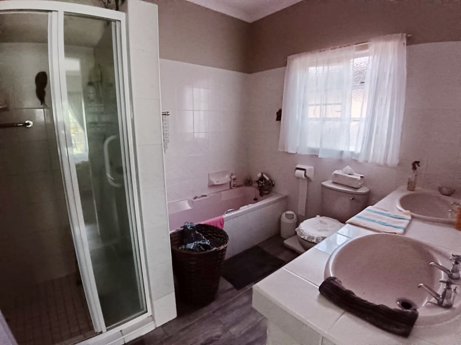 3 Bedroom Property for Sale in Mookgopong Limpopo