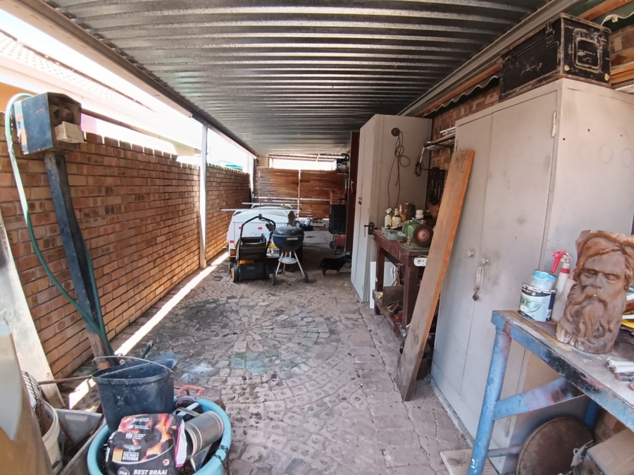 3 Bedroom Property for Sale in Mookgopong Limpopo