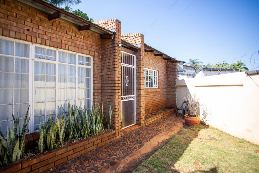 3 Bedroom Property for Sale in Chroompark Limpopo