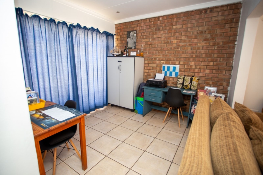 3 Bedroom Property for Sale in Chroompark Limpopo