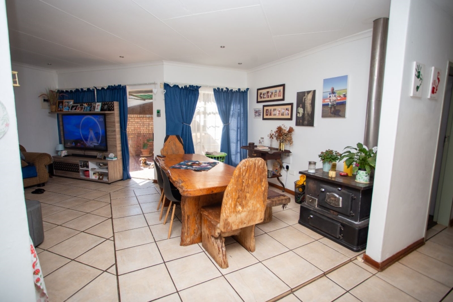 3 Bedroom Property for Sale in Chroompark Limpopo