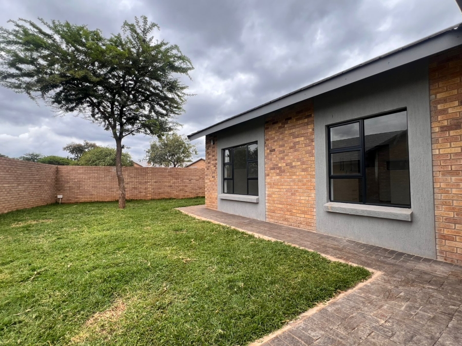 To Let 3 Bedroom Property for Rent in Chroompark Limpopo