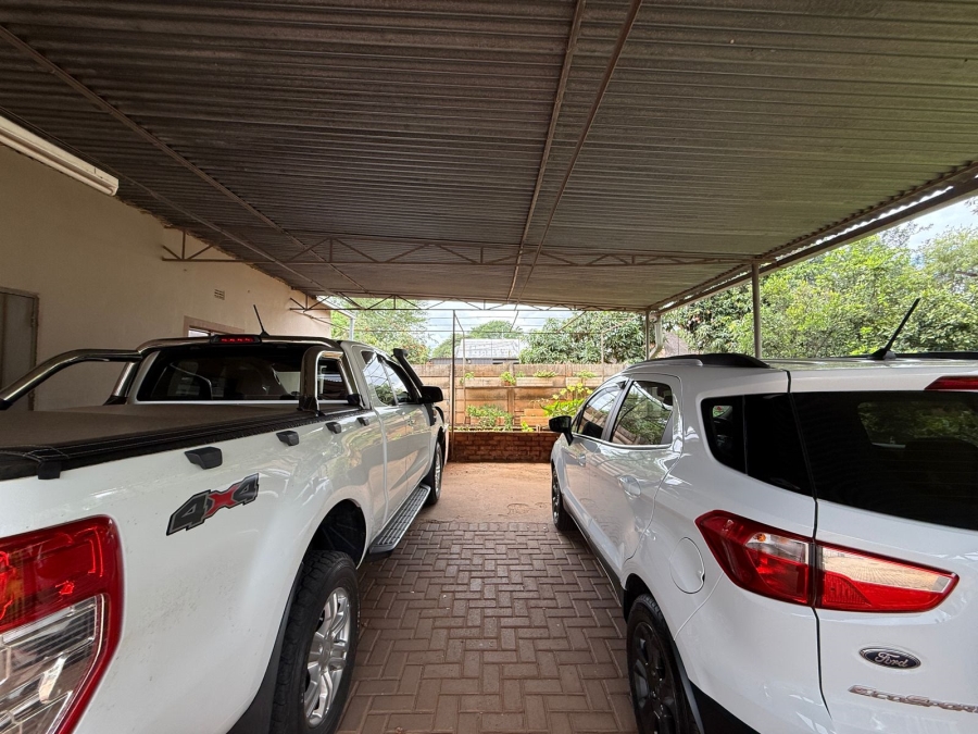 4 Bedroom Property for Sale in Mokopane Central Limpopo