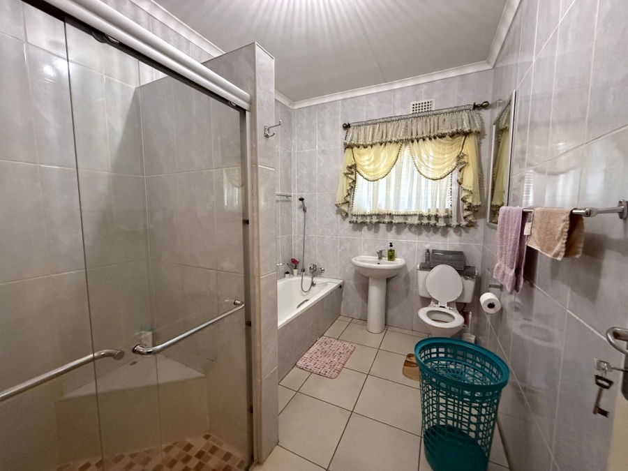 4 Bedroom Property for Sale in Mokopane Central Limpopo